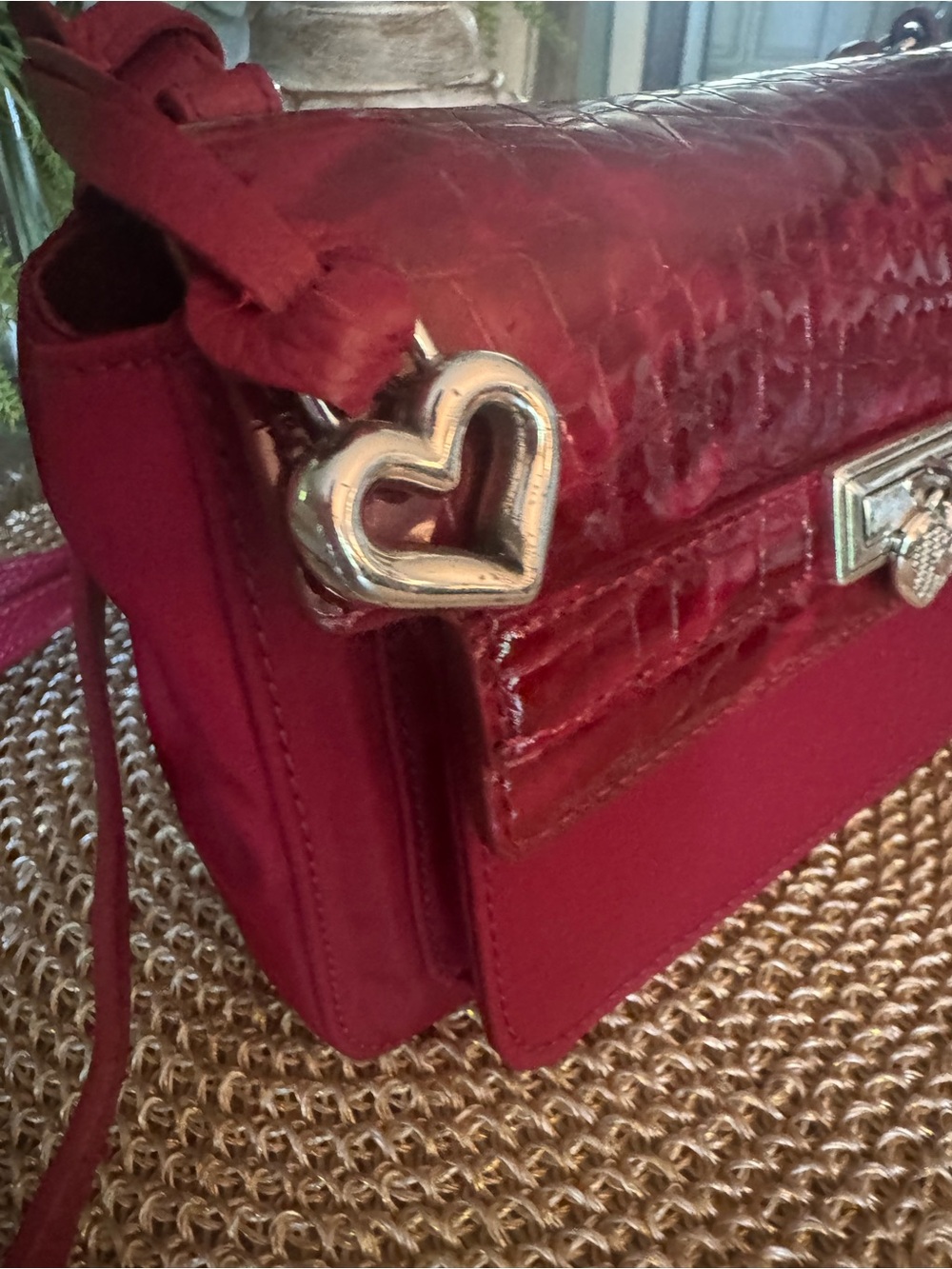 LIKE NEW Brighton Croc-Textured Bag with Adjustable Strap & Heart Lock heart ❤️ - Picture 2 of 9